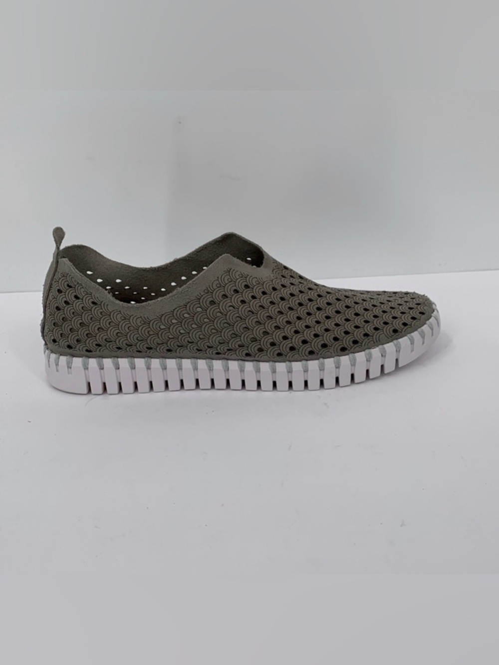 Ilse Jacobsen Tulip slip-on women flat sneaker shoe perforated gray women 41 10